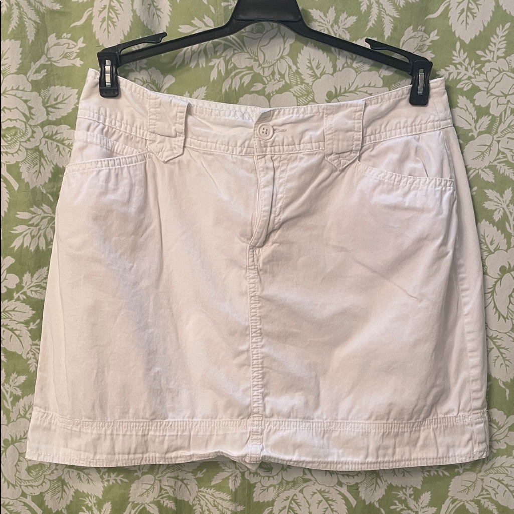 Big $5 Sale! St. John's Bay White Mini Skort